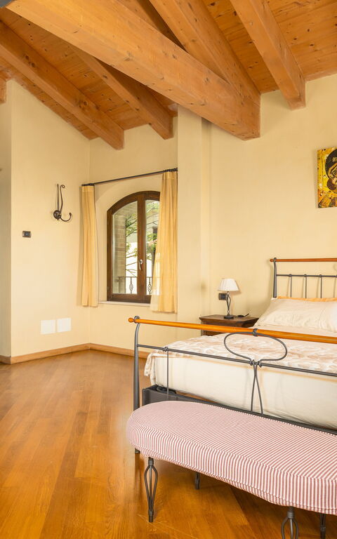 Villa Belvedere San Bartolo: Schlafzimmer