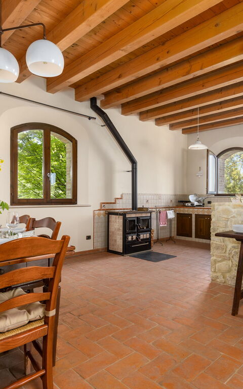Villa Belvedere San Bartolo: Esszimmer, Küche