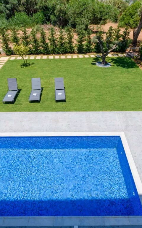 By the Beach - Sea Pearl Villa: Außen, Draussen, Garten, Schwimmbad