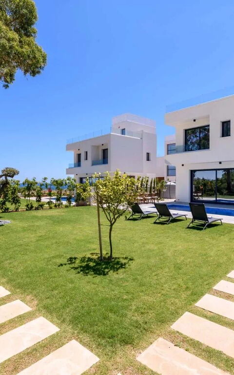 By the Beach - Sea Pearl Villa: Außen, Draussen, Garten