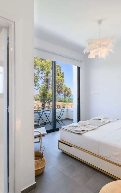 By the Beach - Sea Pearl Villa: Schlafzimmer