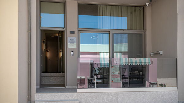 Ares Luxurious Residence: Außen, Balkon / Terrasse / Patio, Draussen