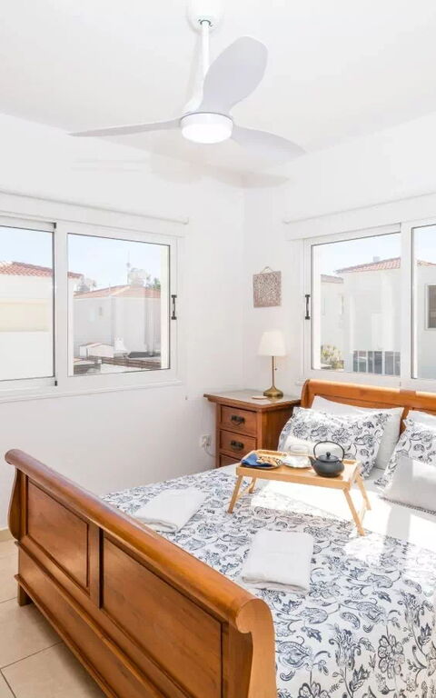 Ayia Triada Beach Gardens: Schlafzimmer