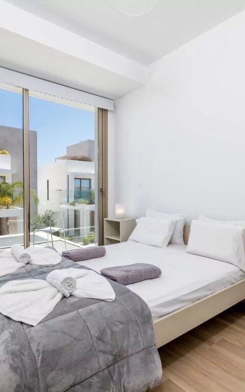 Azure Seaview - Ruby Villa: Schlafzimmer