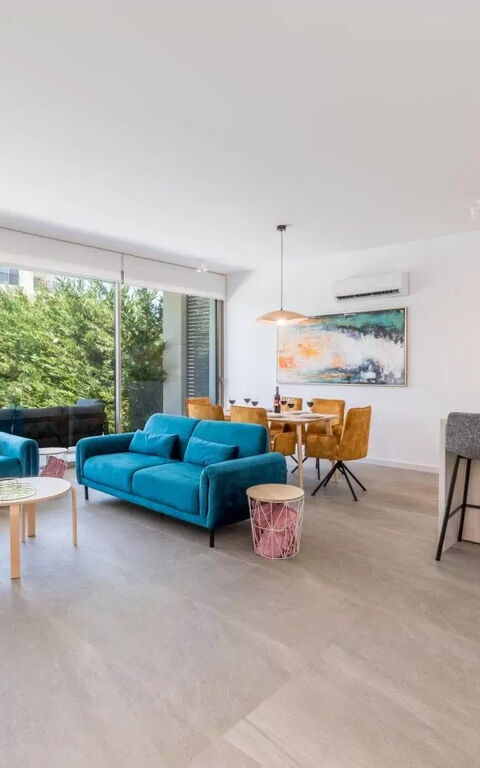 Azure Seaview - Ruby Villa: Wohnzimmer