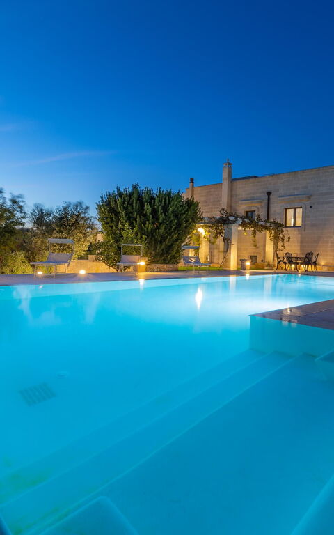 Villa Icaria: Außen, Draussen, Schwimmbad