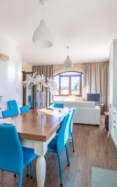Villa Icaria: Esszimmer, Küche
