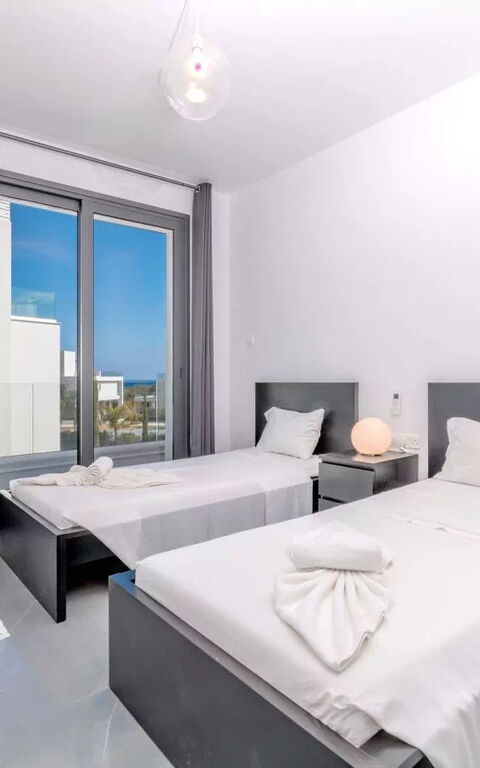 By the Beach - Aura Villa: Schlafzimmer