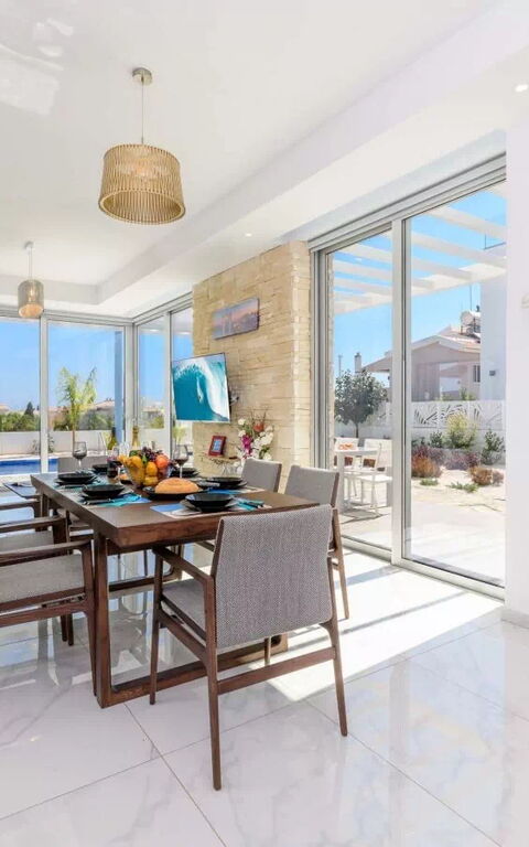 Mylos Lifestyle Seaview Villa #15: Esszimmer, Wohnzimmer