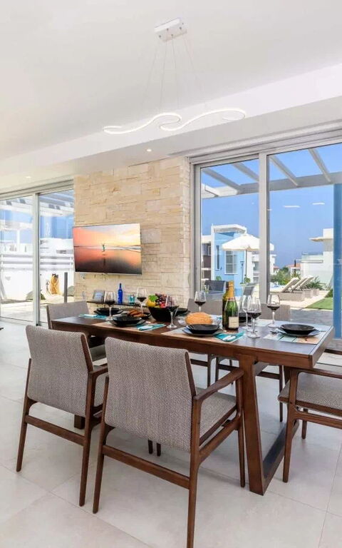 Mylos Lifestyle Seaview Villa #21: Esszimmer, Wohnzimmer