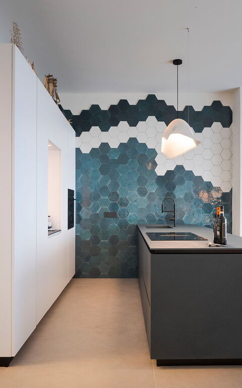 La Prua Apartament: Esszimmer, Küche, Wohnzimmer