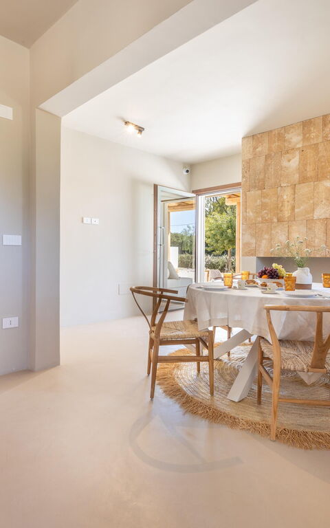 Villa Panacea: Esszimmer, Wohnzimmer