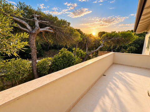 Roc Villa