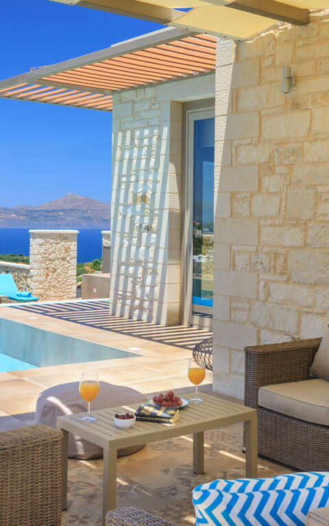 Villa Rhea