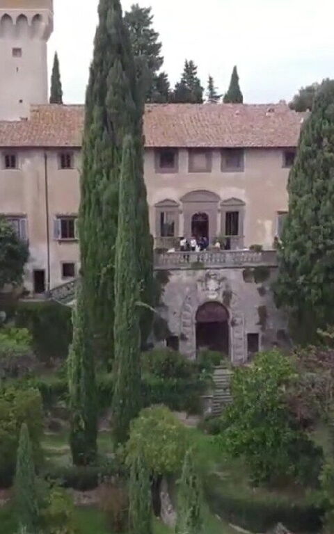 Buchen Sie ein luxuriöses Ferienhaus oder Ferienwohnung in Italien mit Posarelli Villas.